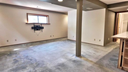 226 Lady Macdonald Drive, Canmore, AB - Indoor Photo Showing Other Room