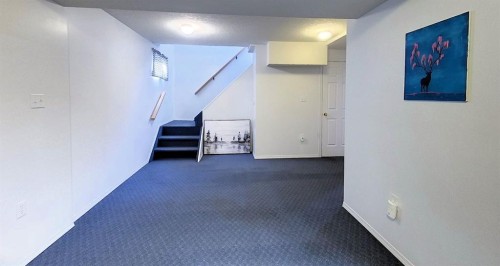 4512 5 Avenue, Edson, AB - Indoor Photo Showing Other Room