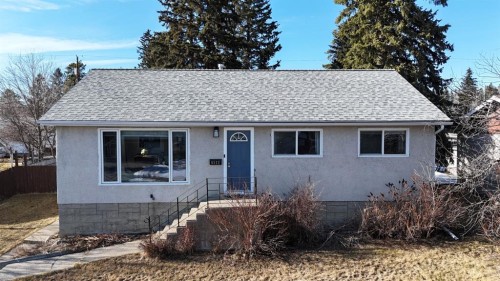 4512 5 Avenue, Edson, AB - Outdoor