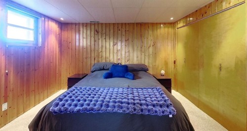 4512 5 Avenue, Edson, AB - Indoor Photo Showing Bedroom