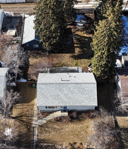 4512 5 Avenue, Edson, AB - Outdoor