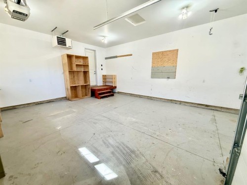 128 Berry Place, Hinton, AB - Outdoor