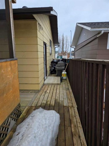 805 8 Street, Fox Creek, AB - Outdoor With Deck Patio Veranda With Exterior