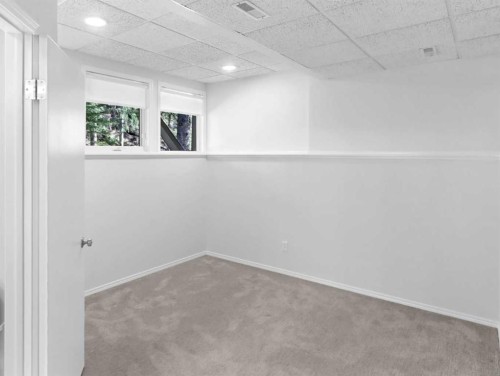 29-242 Benchlands Terrace, Canmore, AB - Indoor Photo Showing Other Room