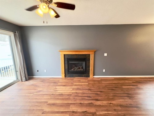 102-501 3, Fox Creek, AB - Indoor With Fireplace