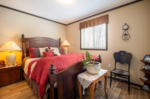 218-660022 Range Road 225.5, Athabasca, AB - Indoor Photo Showing Bedroom
