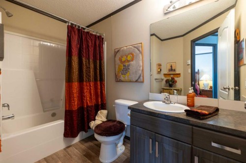 218-660022 Range Road 225.5, Athabasca, AB - Indoor Photo Showing Bathroom