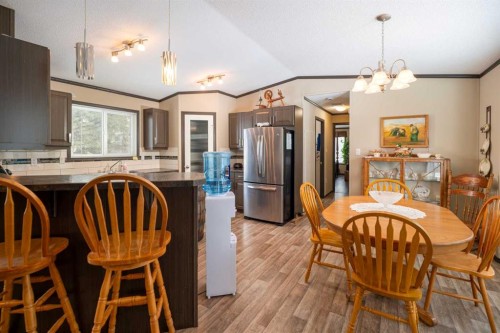 218-660022 Range Road 225.5, Athabasca, AB - Indoor Photo Showing Dining Room