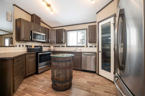 218-660022 Range Road 225.5, Athabasca, AB - Indoor Photo Showing Kitchen