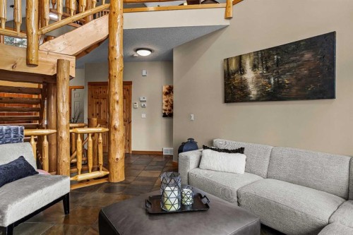 150 Hubman Landing, Canmore, AB - Indoor Photo Showing Living Room