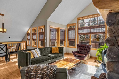 150 Hubman Landing, Canmore, AB - Indoor Photo Showing Living Room