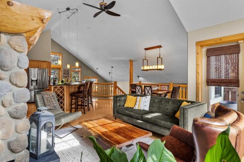 150 Hubman Landing, Canmore, AB - Indoor Photo Showing Living Room
