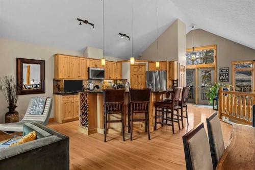 150 Hubman Landing, Canmore, AB - Indoor