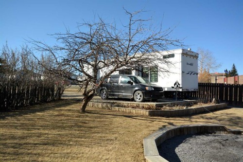 5722 11 Avenue, Edson, AB - Outdoor