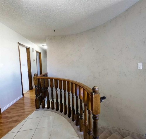 5722 11 Avenue, Edson, AB - Indoor Photo Showing Other Room