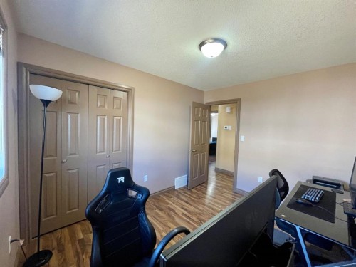 4108 16 Avenue, Edson, AB - Indoor Photo Showing Office