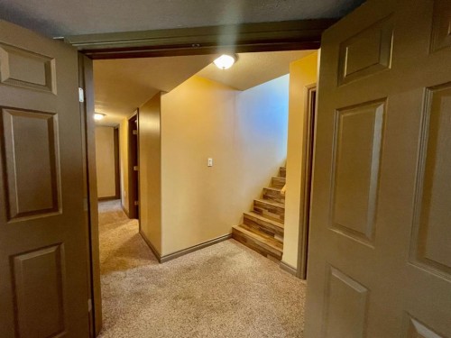 4108 16 Avenue, Edson, AB - Indoor Photo Showing Other Room