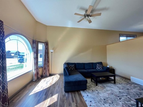 4108 16 Avenue, Edson, AB - Indoor