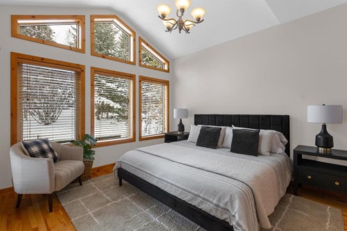 330 Casale Place, Canmore, AB - Indoor Photo Showing Bedroom