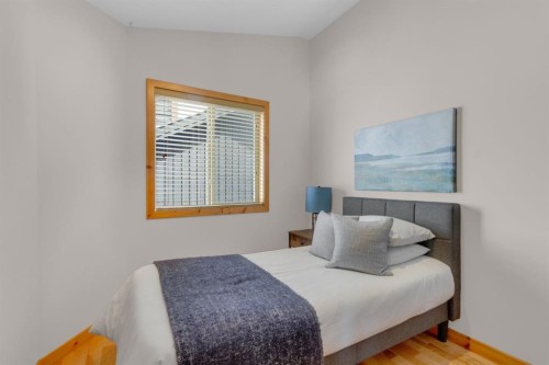 330 Casale Place, Canmore, AB - Indoor Photo Showing Bedroom