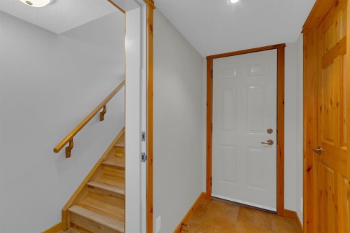 330 Casale Place, Canmore, AB - Indoor Photo Showing Other Room