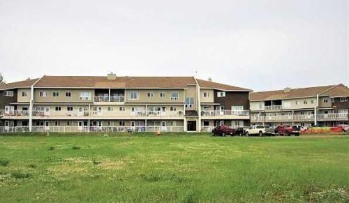306E-201 12 Avenue SW Slave Lake, AB T0G 2A4