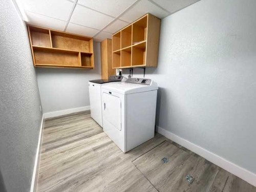 4230 Caribou Crescent, Wabasca, AB - Indoor Photo Showing Laundry Room