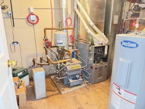 4230 Caribou Crescent, Wabasca, AB - Indoor Photo Showing Basement