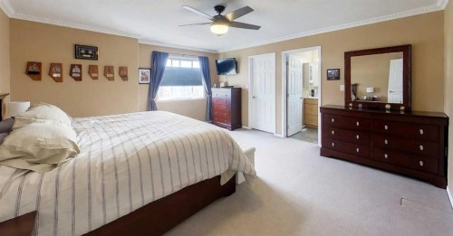 4104 18 Avenue, Edson, AB - Indoor Photo Showing Bedroom