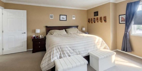 4104 18 Avenue, Edson, AB - Indoor Photo Showing Bedroom