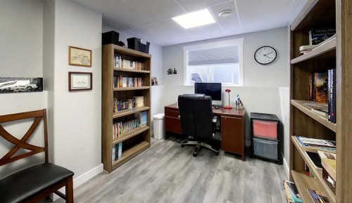 4104 18 Avenue, Edson, AB - Indoor Photo Showing Office