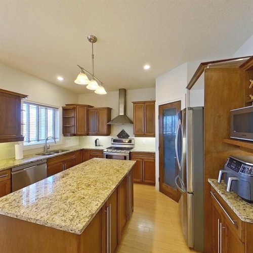 34 Poplar Drive, Whitecourt, AB - Indoor Photo Showing Kitchen With Double Sink