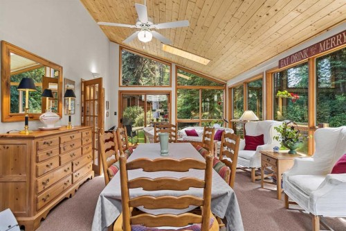 204 Grassi Place, Canmore, AB - Indoor Photo Showing Dining Room