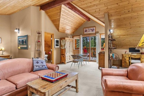 204 Grassi Place, Canmore, AB - Indoor Photo Showing Living Room