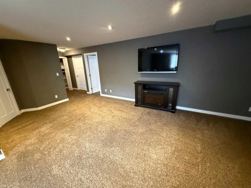 107 Wolf Willow Cove, Hinton, AB - Indoor