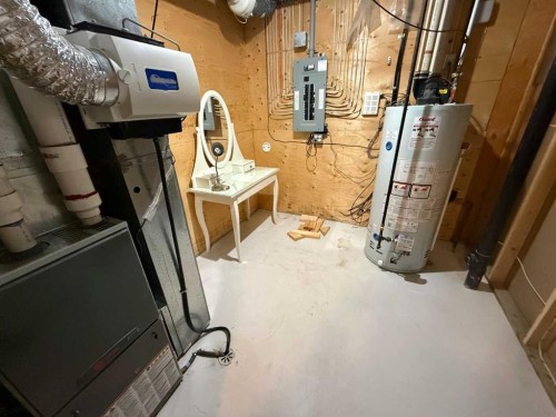 107 Wolf Willow Cove, Hinton, AB - Indoor Photo Showing Basement