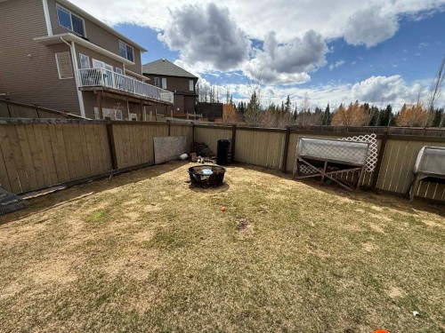 107 Wolf Willow Cove, Hinton, AB - Outdoor