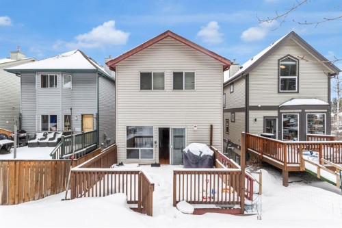 931 Wilson, Canmore, AB - Outdoor With Deck Patio Veranda With Exterior