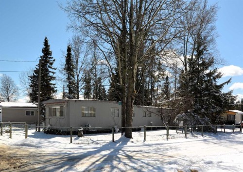 35-810 56 Street, Edson, AB 