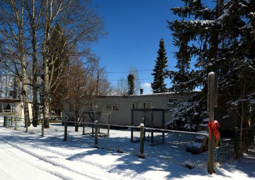 35-810 56 Street, Edson, AB 