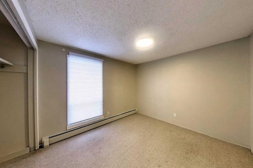4510 8A Avenue, Edson, AB - Indoor Photo Showing Other Room