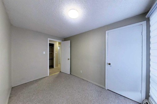 4510 8A Avenue, Edson, AB - Indoor Photo Showing Other Room