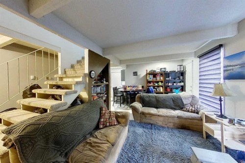 4510 8A Avenue, Edson, AB - Indoor Photo Showing Living Room