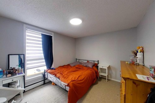 4504 8B Avenue, Edson, AB - Indoor Photo Showing Bedroom