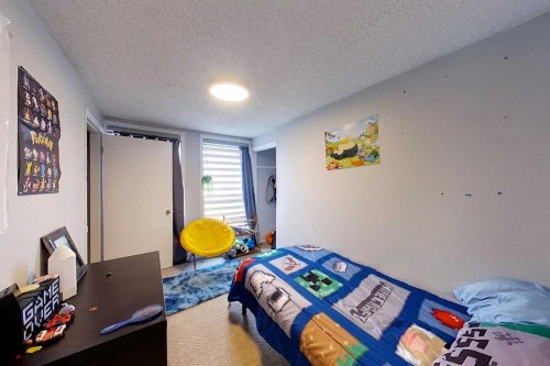 4504 8B Avenue, Edson, AB - Indoor Photo Showing Bedroom