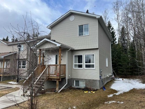 8-624 41 Street  Edson, AB T7E 1A4