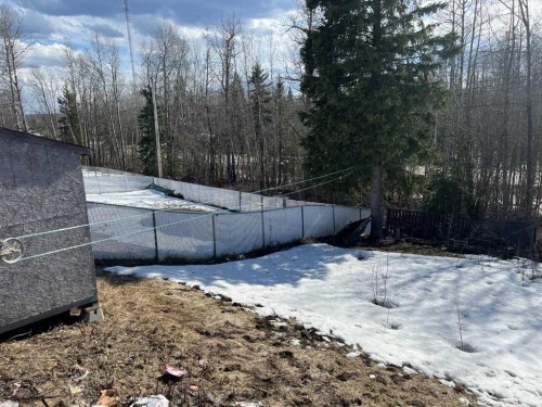 709 3 Avenue, Fox Creek, AB - Outdoor