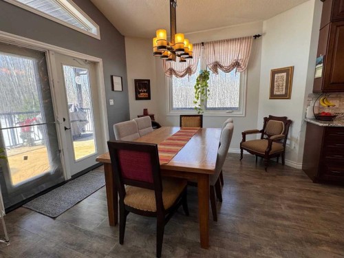 222041 Township 650 Road, Athabasca, AB - Indoor Photo Showing Dining Room