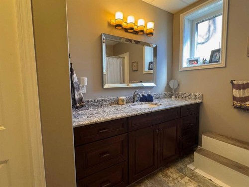 222041 Township 650 Road, Athabasca, AB - Indoor Photo Showing Bathroom