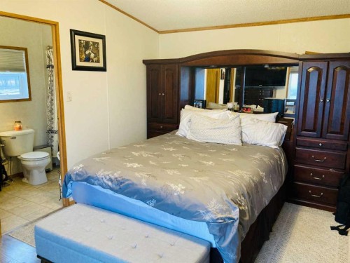 56120 Range Road 93, Mayerthorpe, AB - Indoor Photo Showing Bedroom